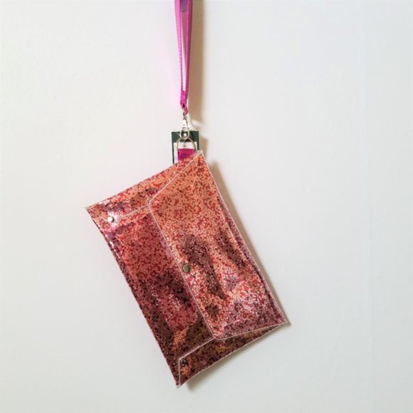 LAST CALL! Glitter Filled Wristlet with Pouch - Picture 2 of 4